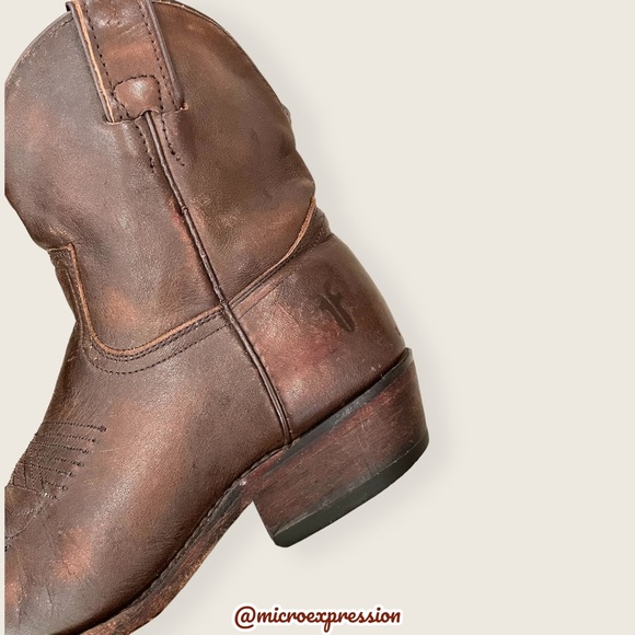 $369 Frye Billy Short Pull On Brown Leather Southern Cowgirl Cowboy Ankle Bootie - Picture 15 of 16